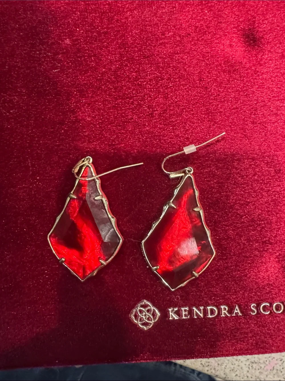 Kendra Scott kendra scott